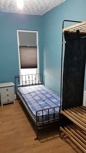 Photo 5- click for photo gallery